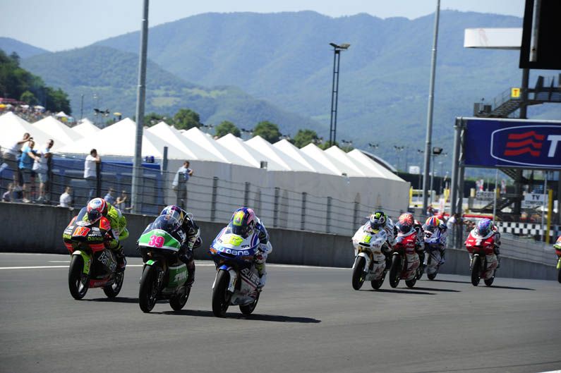 Luis Salom. 2011. 125 c.c.