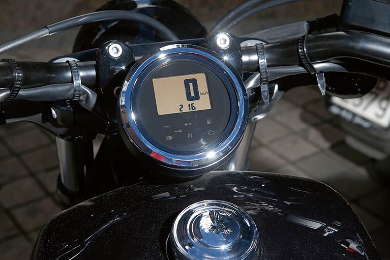 Yamaha XV950 detalles
