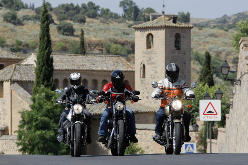 Comparativa vintage Harley-Davidson, Moto Guzzi y Triumph. Galería de fotos