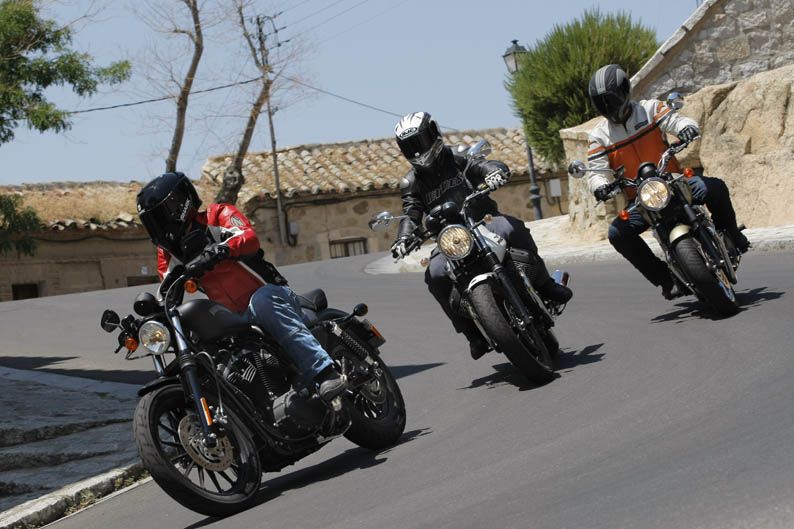 Comparativa vintage Harley-Davidson, Moto Guzzi y Triumph. Galería de fotos