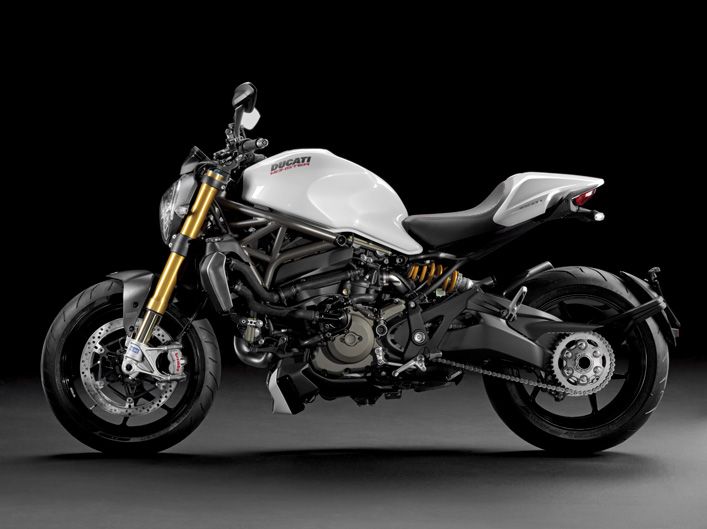 Ducati Monster 1200 S.