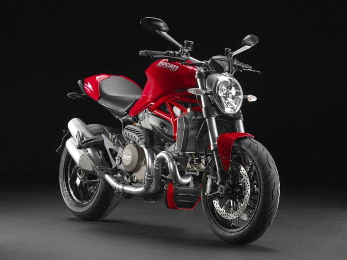 Ducati Monster 1200 S.