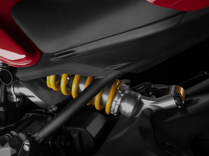 Ducati Monster 1200 S.