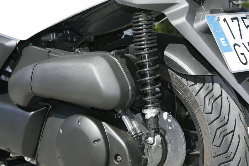 Fotos: Comparativa Yamaha X-Max 250, 400 y 530 T-Max