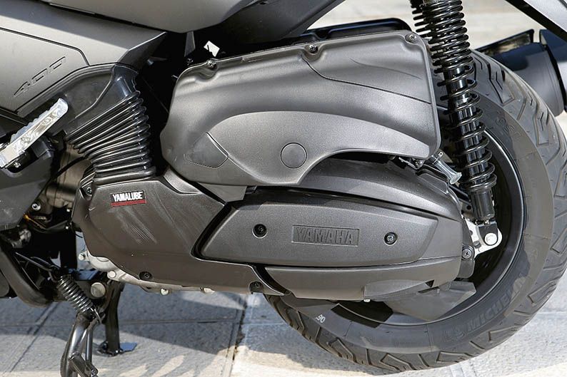 Fotos: Comparativa Yamaha X-Max 250, 400 y 530 T-Max