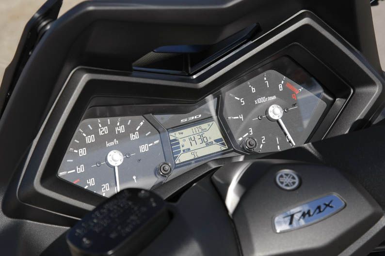 Fotos: Comparativa Yamaha X-Max 250, 400 y 530 T-Max