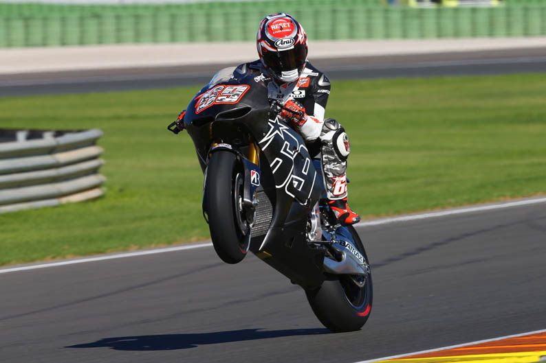 Tercer día de test MotoGP en Valencia. Galería de fotos