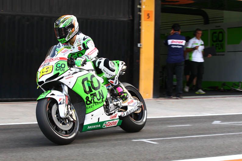 Tercer día de test MotoGP en Valencia. Galería de fotos