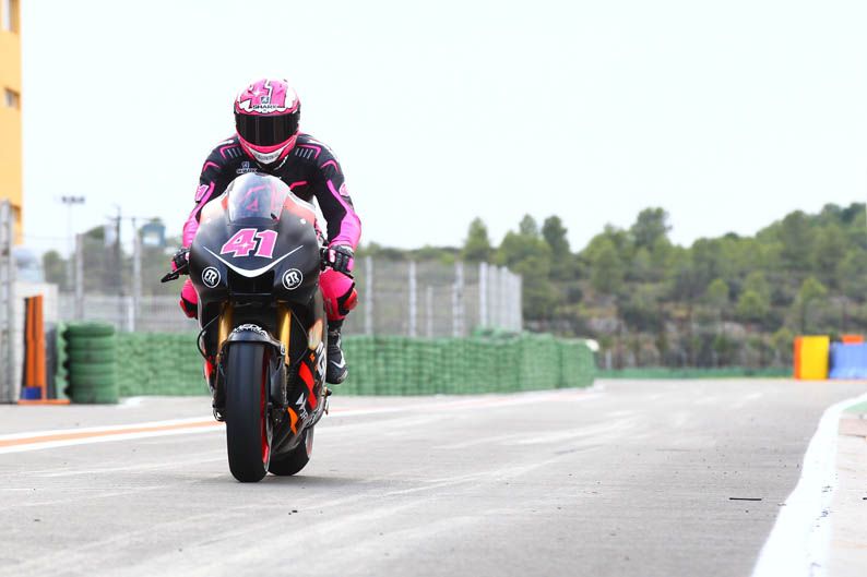 Tercer día de test MotoGP en Valencia. Galería de fotos