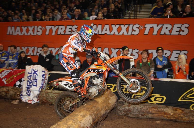 Iván Cervantes en el SuperEnduro de Liverpool.