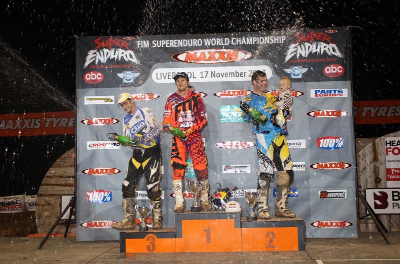Podio en el SuperEnduro de Liverpool.