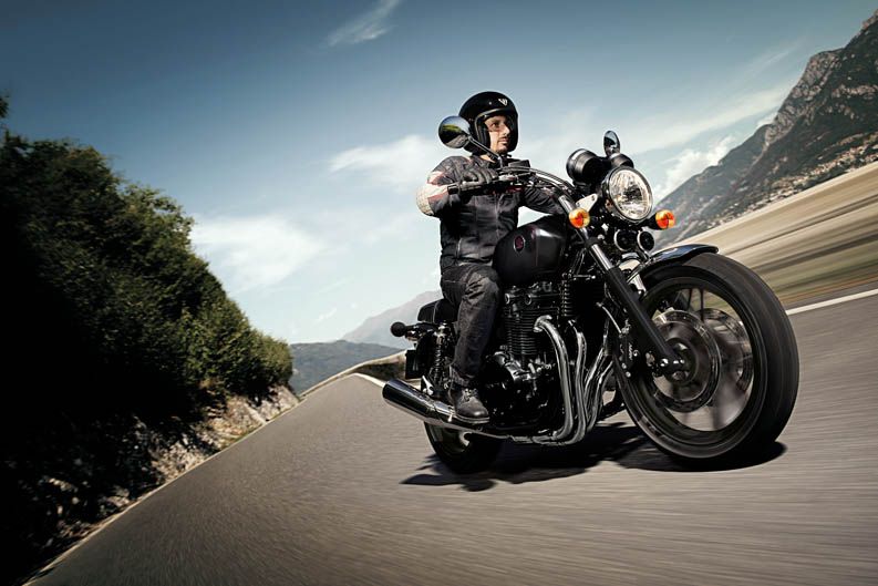 Novedades Honda 2014: Gold Wing F6C, CB1100 EX y CB1100. Galería de fotos