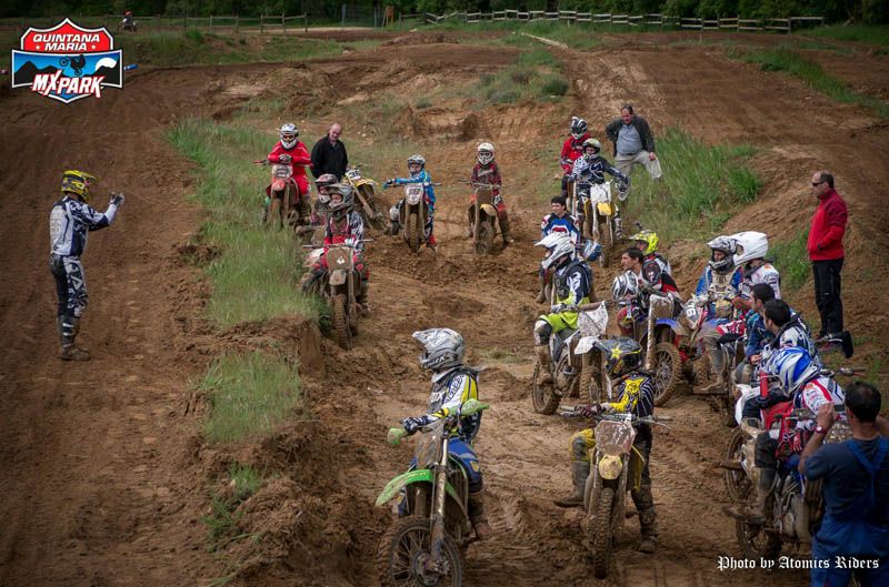 Curso Motocross Academy