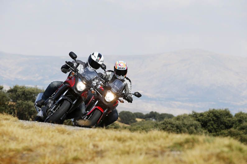 Comparativa Honda CB500X y NC700X DCT. Galería de fotos