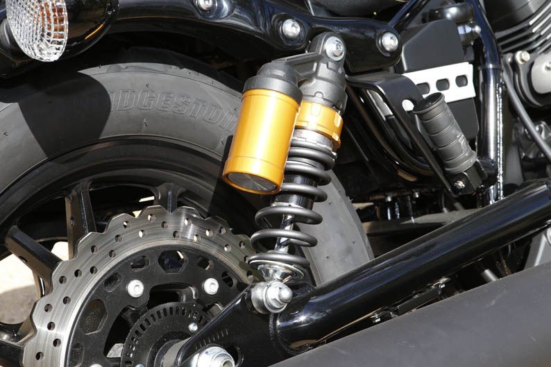 Comparativa Harley-Davidson Sportster Iron - Yamaha Bolt. Galería