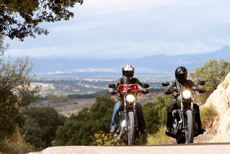 Comparativa Harley-Davidson Sportster Iron - Yamaha Bolt. Galería