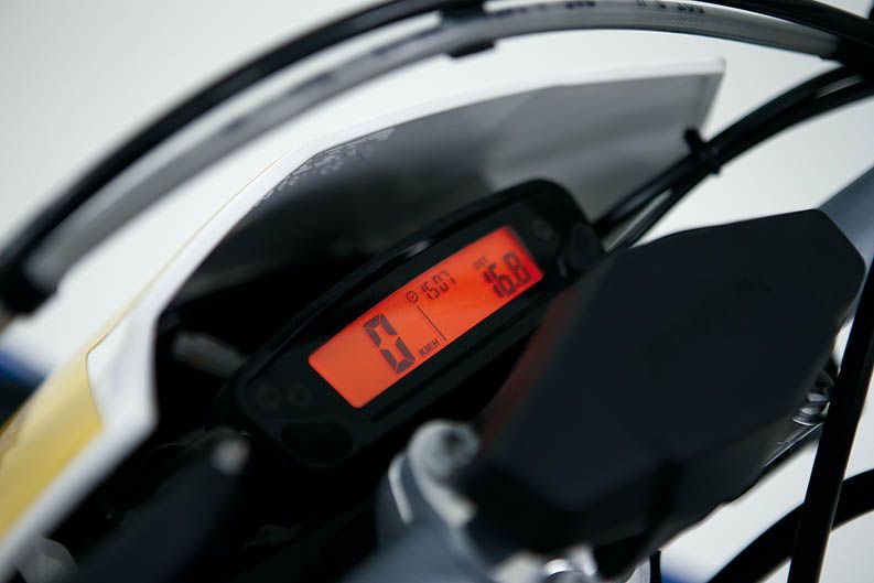 Comparativa Husaberg TE 300 y KTM 300 EXC. Galería de fotos