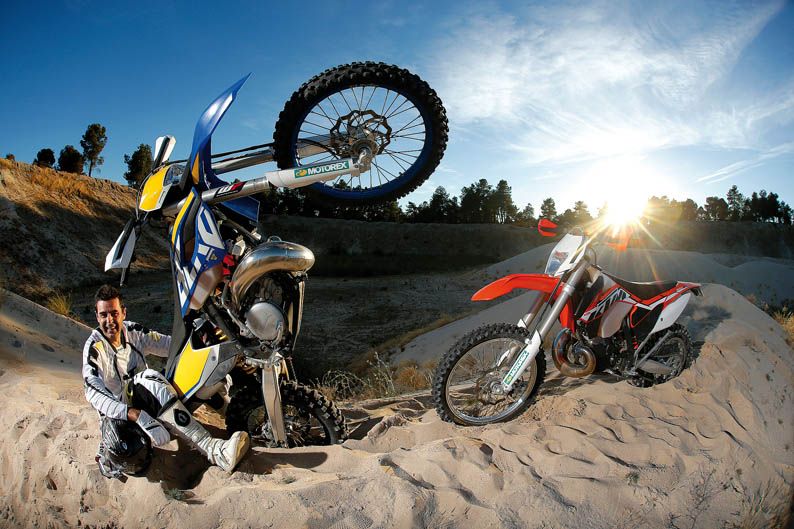 Comparativa Husaberg TE 300 y KTM 300 EXC. Galería de fotos