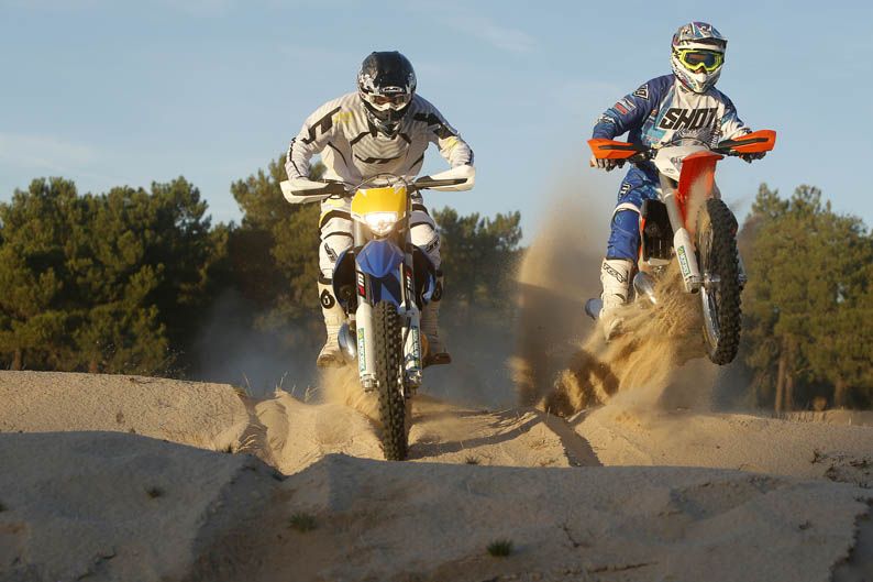 Comparativa Husaberg TE 300 y KTM 300 EXC. Galería de fotos