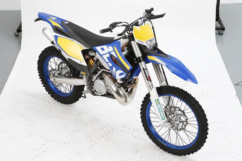 Comparativa Husaberg TE 300 y KTM 300 EXC. Galería de fotos
