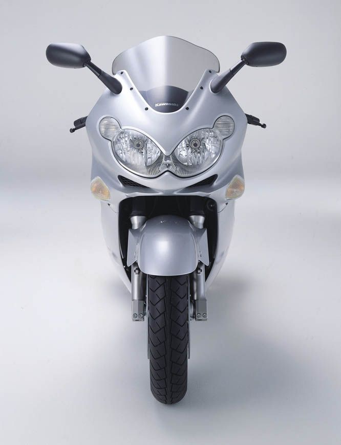 Kawasaki ZZR 1200. Segunda mano. Galería de fotos