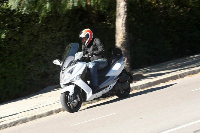 Prueba SYM Joymax 125i