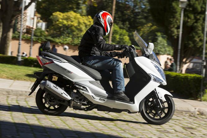 Prueba SYM Joymax 125i