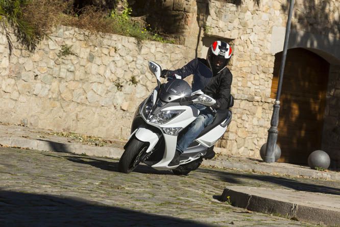 Prueba SYM Joymax 125i