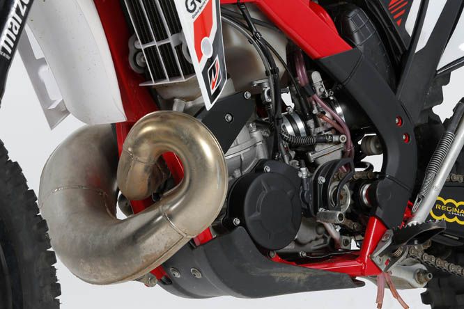 Prueba Gas Gas EC 300 Racing Fotos