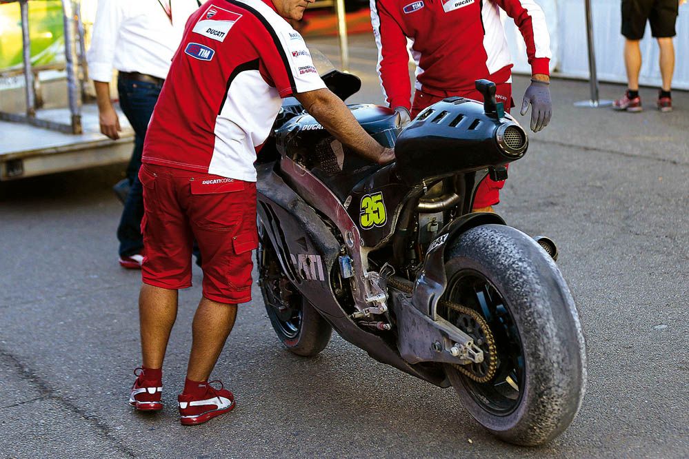 Entrevista a Cal Crutchlow. Fotos