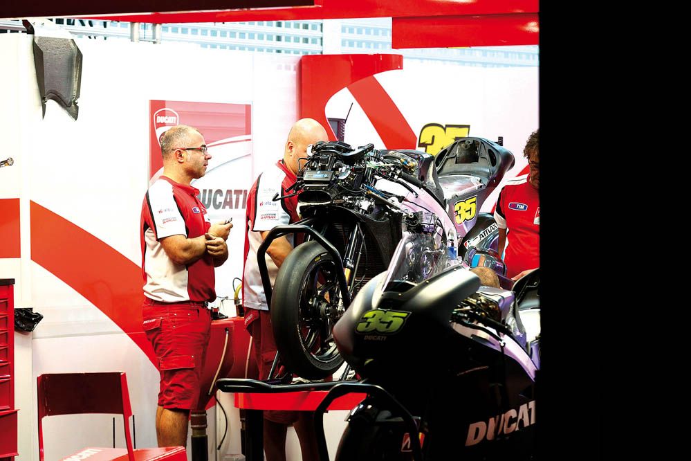 Entrevista a Cal Crutchlow. Fotos
