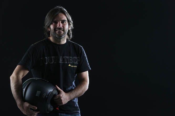 Entrevista a Charly Sinewan. Galería de fotos