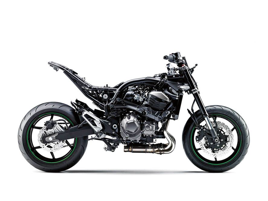 Comparativa naked Kawasaki, Suzuki y Yamaha. Galería de fotos