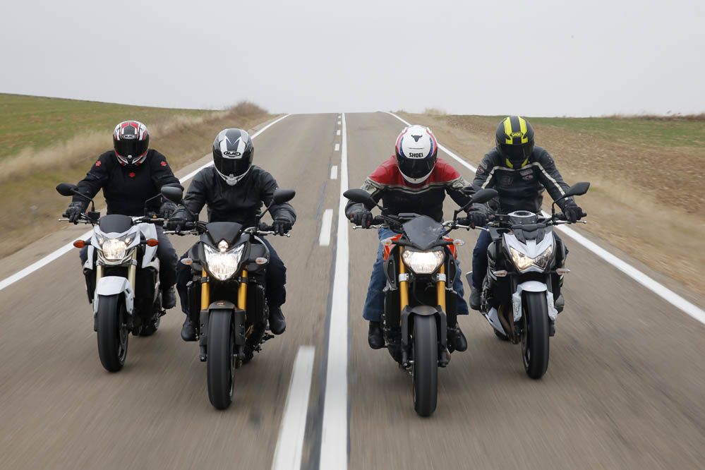 Comparativa naked Kawasaki, Suzuki y Yamaha. Galería de fotos