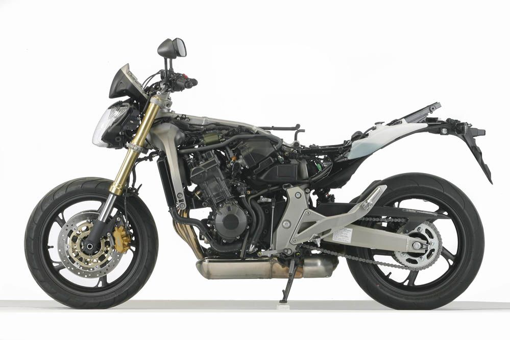 Honda CB600F Hornet. Fotos