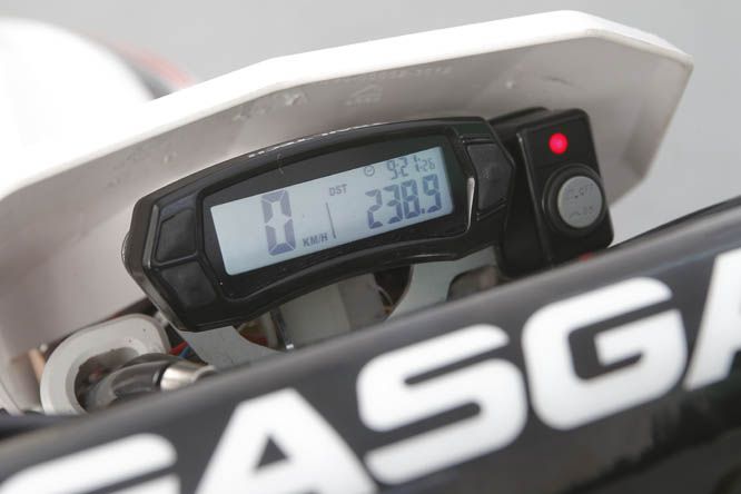 Fotos comparativa enduro: KTM 450 EXC VS Gas Gas EC 450 F Racing