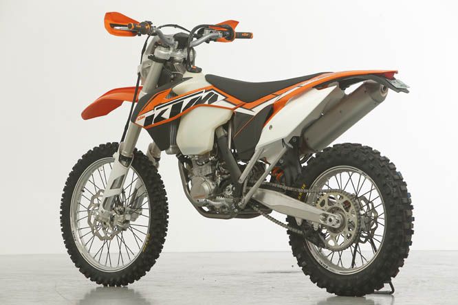 Fotos comparativa enduro: KTM 450 EXC VS Gas Gas EC 450 F Racing