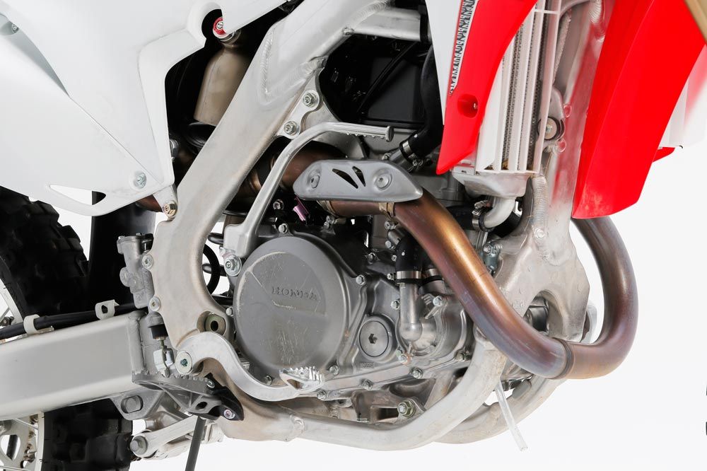 Galería de fotos de la comparativa motocross 450 2014 Honda y Suzuki