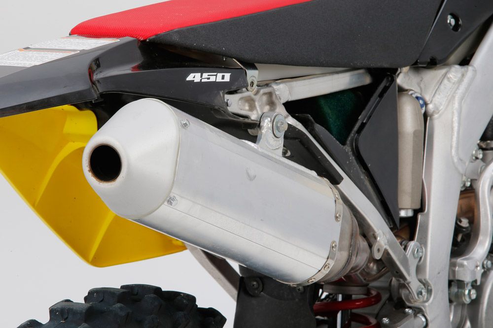 Galería de fotos de la comparativa motocross 450 2014 Honda y Suzuki