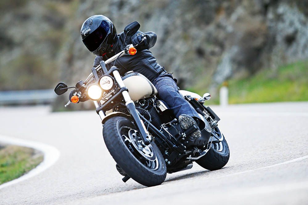 Harley-Davidson FXDF Fat Bob. Fotos