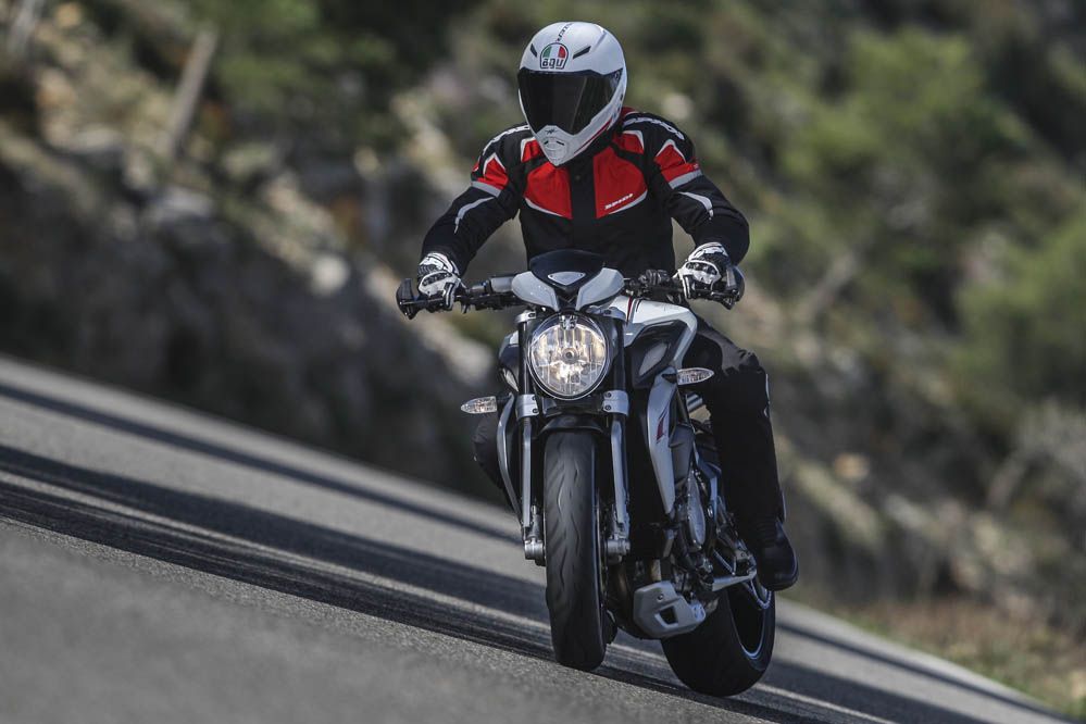 MV Agusta Brutale 800 Dragster. Galería de fotos