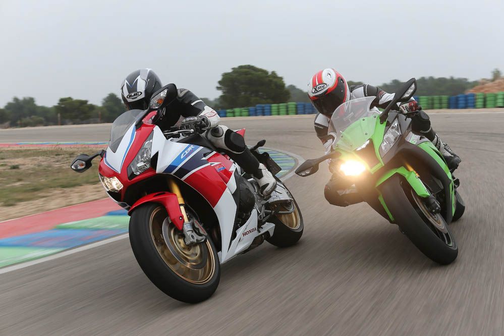 Comparativa Honda CBR1000RR SP y Kawasaki ZX-10R. Fotos