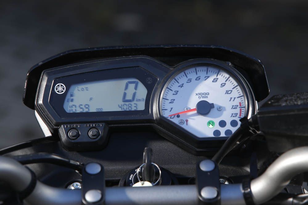 Yamaha FZ8 - Yamaha MT-09. Fotos.