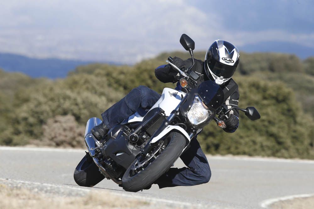 Honda NC750S DCT ABS. Fotos