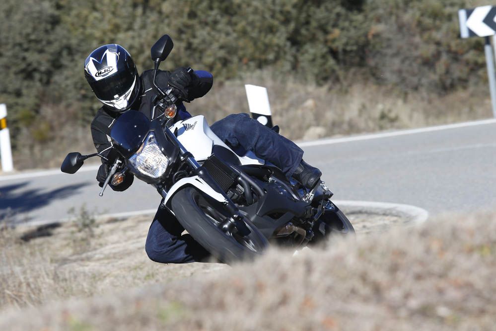 Honda NC750S DCT ABS. Fotos