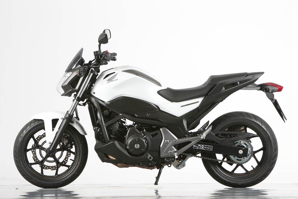Honda NC750S DCT ABS. Fotos