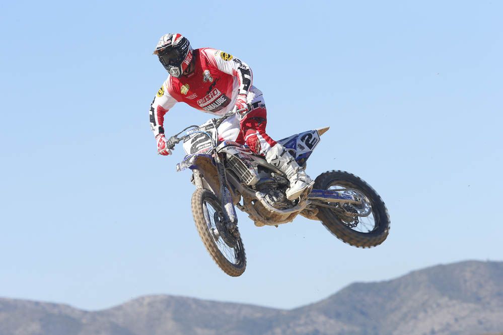 Butrón gana la prueba inaugural del Nacional de Motocross en Albaida