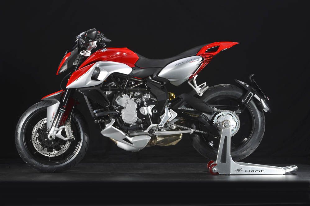 Prueba de la MV Agusta Rivale 800. Galería de fotos