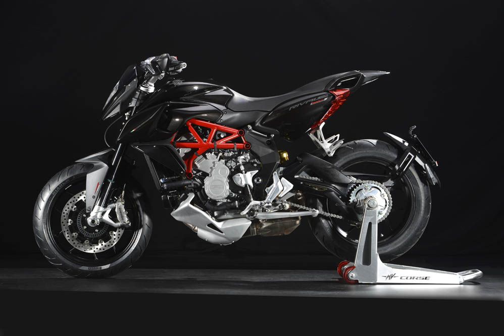 Prueba de la MV Agusta Rivale 800. Galería de fotos