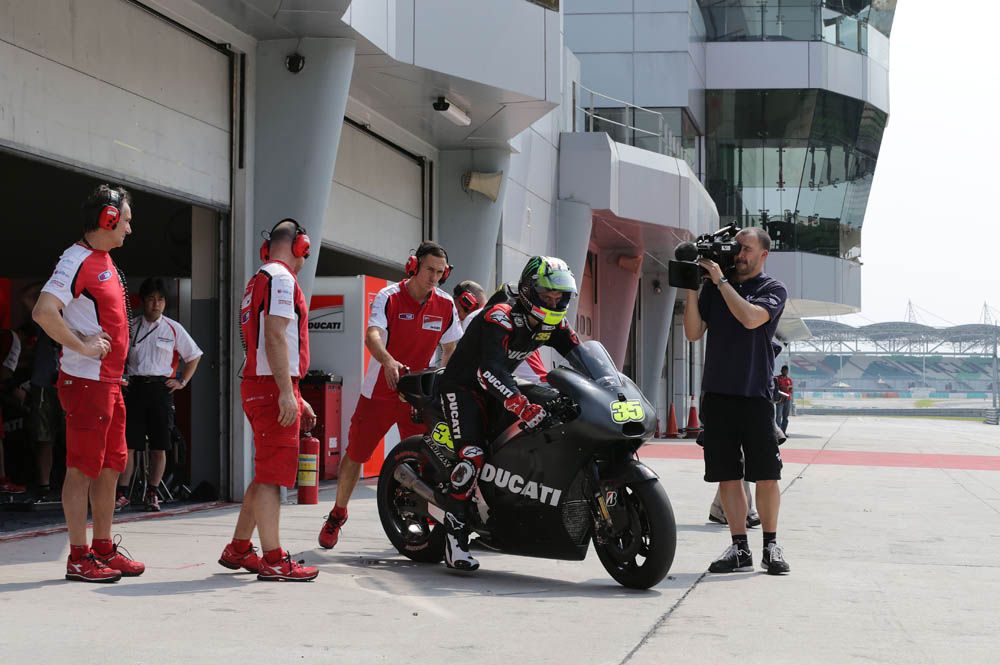 Test Sepang MotoGP. Primer día. Galería de fotos